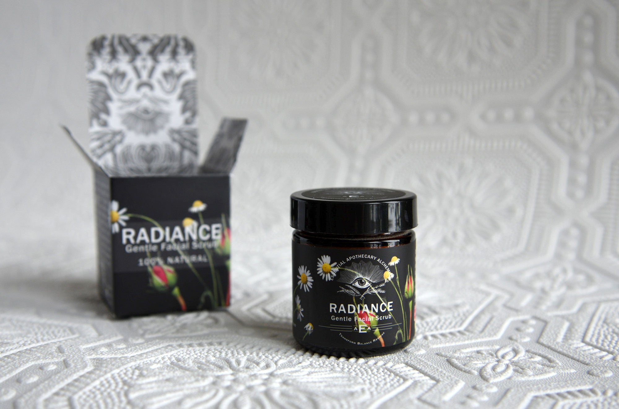 Radiance facial scrub packaging and box
